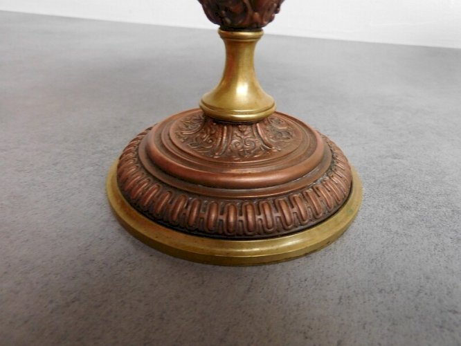PAIRE DE COUPES OU CASSOLETTES EN BRONZE ET LAITON DU XIX ème SIECLE