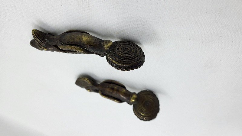 PAIRE DE  CUILLERES EN BRONZE AFRICAIN N° 1