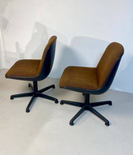 Paire de fauteuil Comforto année 1970.