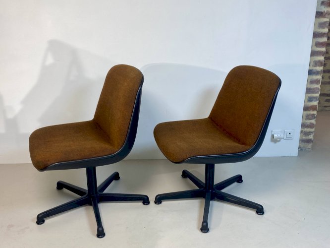 Paire de fauteuil Comforto année 1970.