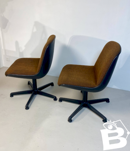 Paire de fauteuil Comforto année 1970.