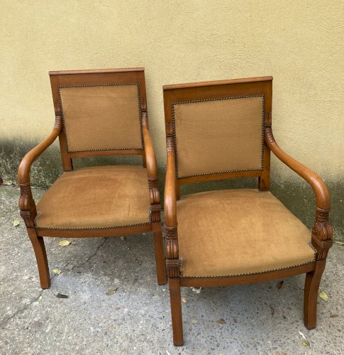 Paire de fauteuils - classique - couleur moutarde 