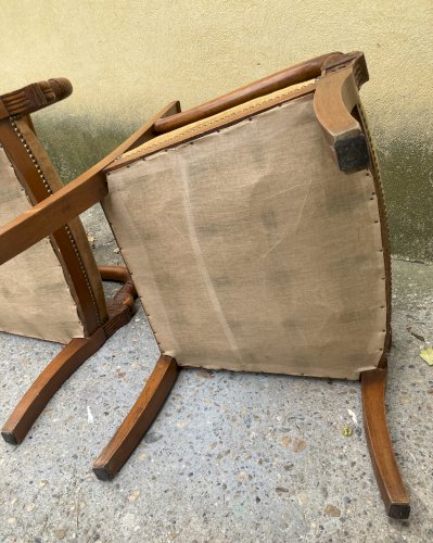 Paire de fauteuils - classique - couleur moutarde 