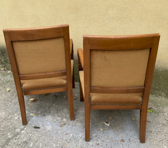 Paire de fauteuils - classique - couleur moutarde 