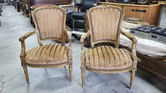 PAIR OF GILDED WOOD ARMCHAIRS IN LOUIS XVI STYLE
