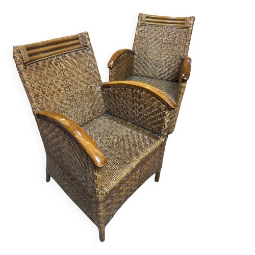 Paire de fauteuils en osier coloniaux