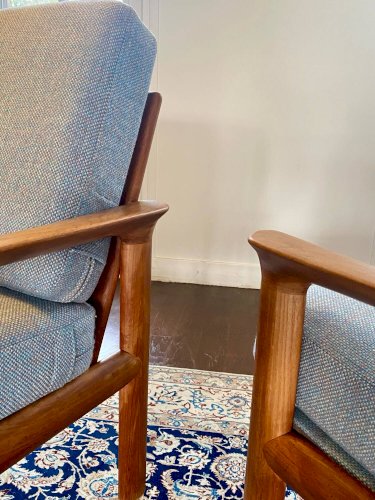 Paire de fauteuils Komdort  danois en teck – Années 1960
