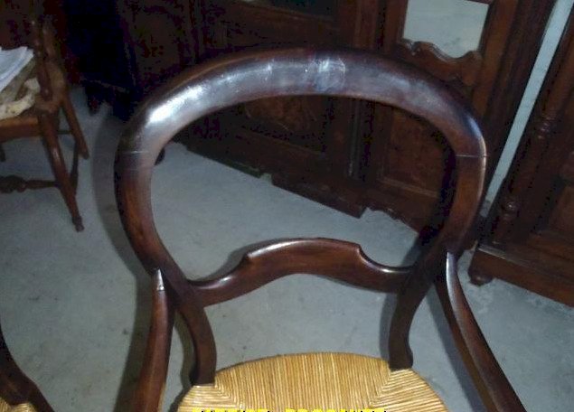 PAIRE DE FAUTEUILS LOUIS PHILIPPE EN NOYER PAILLE DOREE
