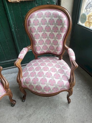 PAIRE DE FAUTEUILS LOUIS PHILIPPE EN NOYER