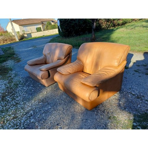 Paire de Fauteuils Vintage en Skai Marron Clair