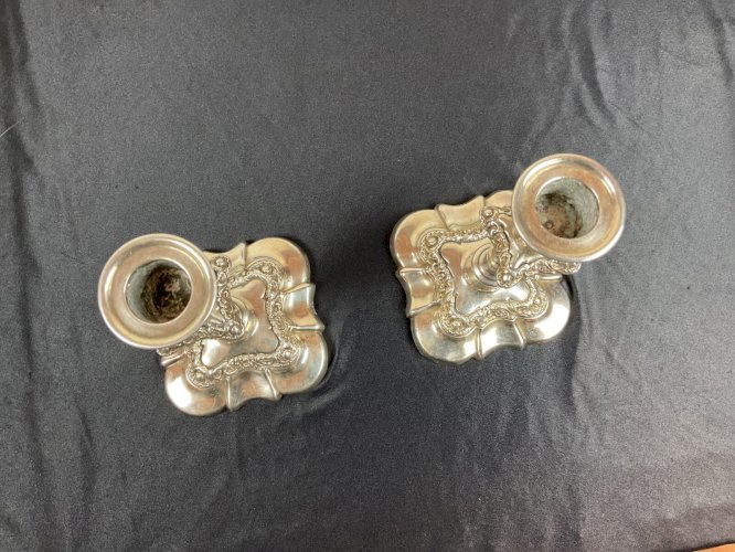 PAIRE DE FLAMBEAUX  BOUGEOIRS XIX SIECLE -poinçon à identifier