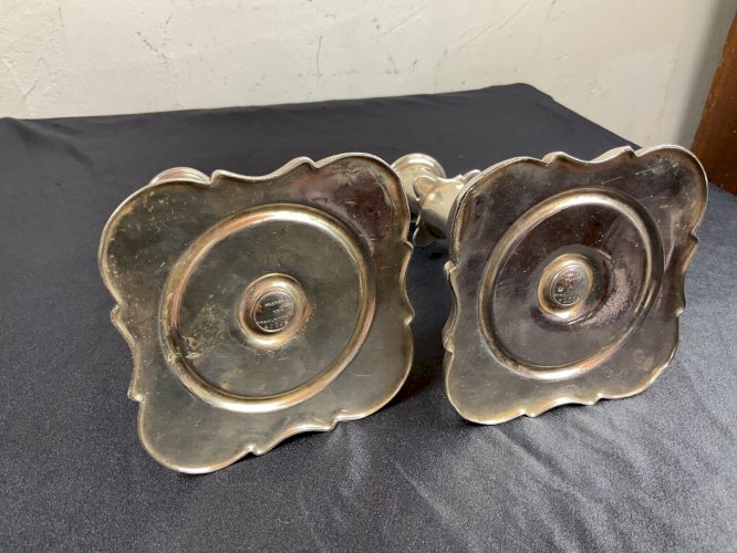PAIRE DE FLAMBEAUX  BOUGEOIRS XIX SIECLE -poinçon à identifier