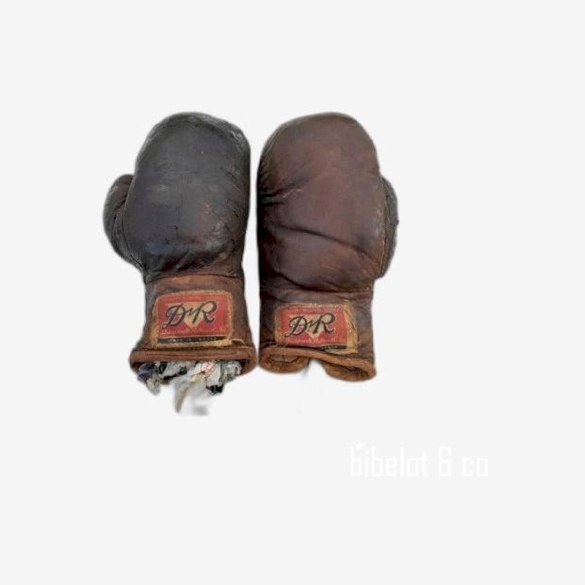 Paire de gants de boxe décoratifs - Made in Meubles