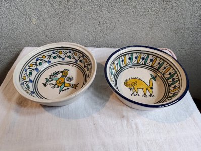 Paire de grand bol décoratifs origine nord africaine en bon état