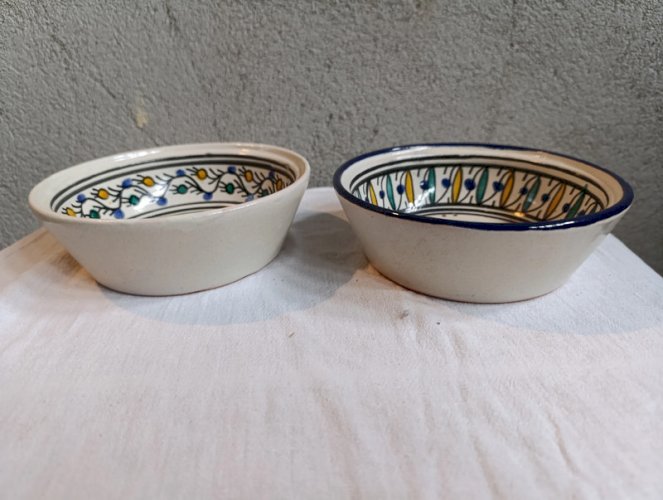 Paire de grand bol décoratifs origine nord africaine en bon état