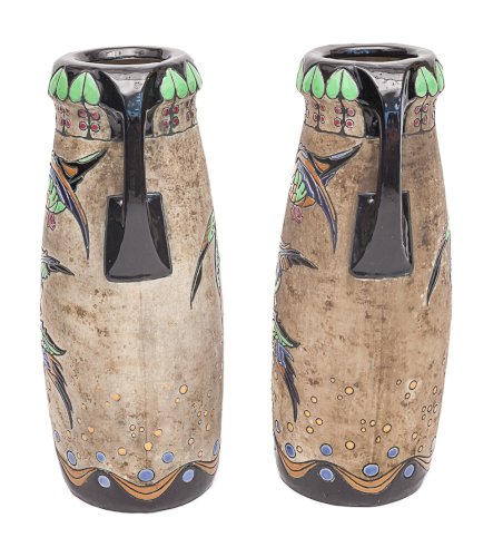 Paire de grandes amphores Art Nouveau