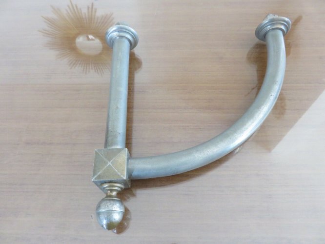 PAIRE DE GRANDES POIGNEES DE PORTE DE MAGASIN ART DECO EN BRONZE NICKELE 1920 30