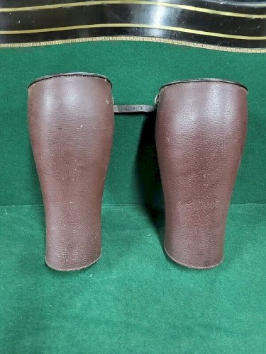 PAIRE DE GUETRES JAMBIERE