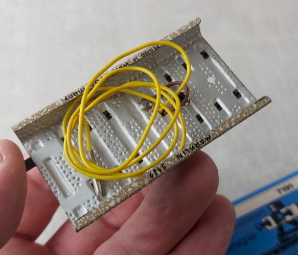 Paire de heurtoirs avec éclairage, Märklin 7191, en HO