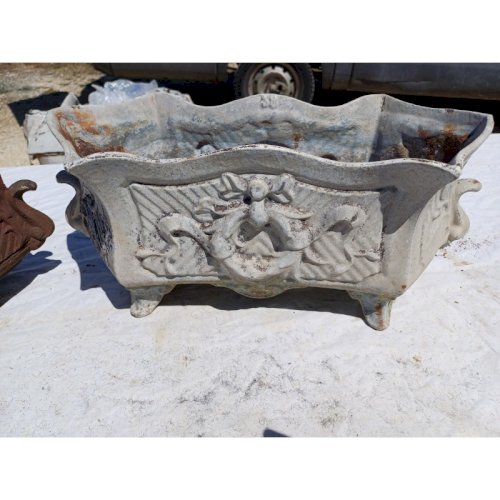 Paire de Jardinières en Fonte 1900 de Charleville - Mézières Style Rocaille