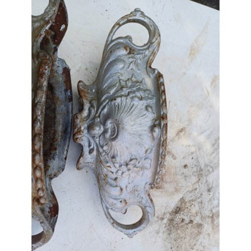 Paire de Jardinières en Fonte 1900 de Charleville - Mézières Style Rocaille