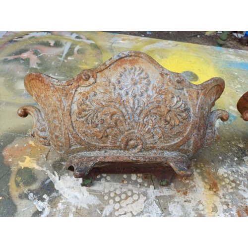 Paire de Jardinières en Fonte émaillée 1900 de Charleville - Mézières