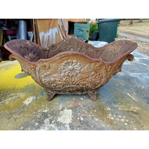Paire de Jardinières en Fonte émaillée 1900 de Charleville - Mézières