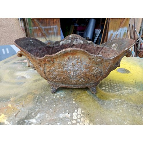 Paire de Jardinières en Fonte émaillée 1900 de Charleville - Mézières