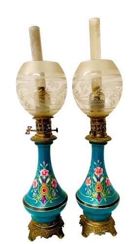 Paire de lampes Napoléon III en porcelaine polychrome XIX siècle