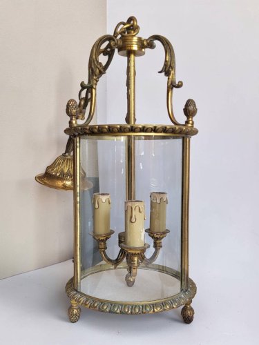 Paire de lanternes en Bronze Style Louis XVI