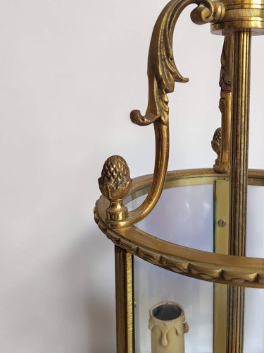 Paire de lanternes en Bronze Style Louis XVI