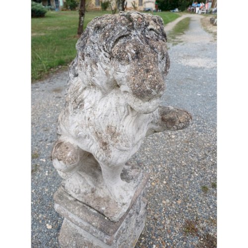 Paire de Lions en Pierre des Années 60