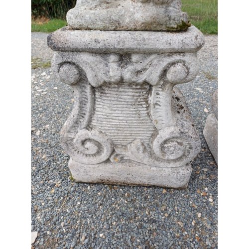 Paire de Lions en Pierre des Années 60