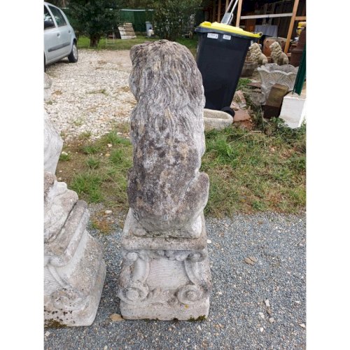 Paire de Lions en Pierre des Années 60