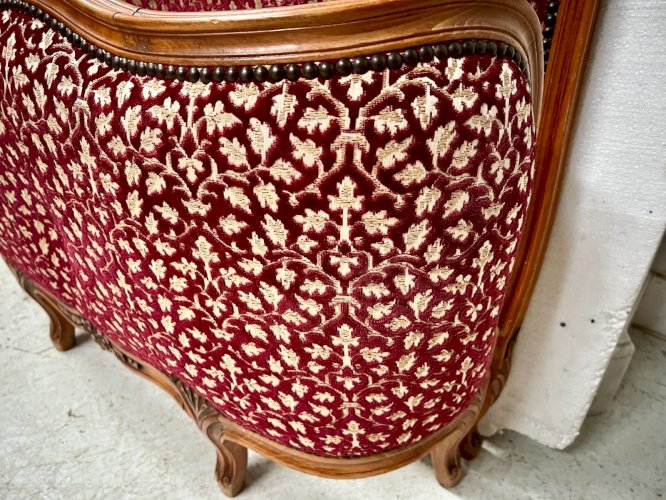 Paire de lit corbeille de style Louis XV en hetre teinté XX siècle