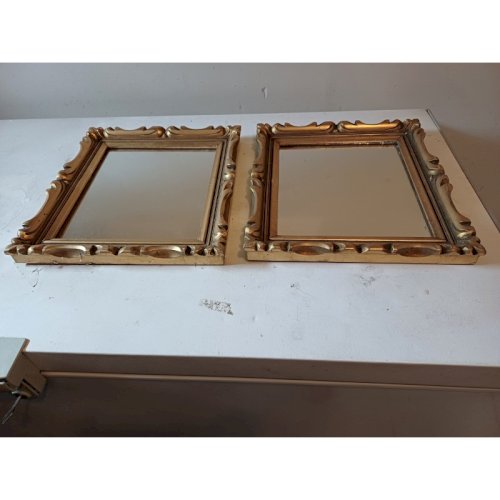 Paire de Miroirs Bois et Stuk doré