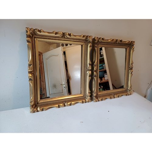 Paire de Miroirs Bois et Stuk doré