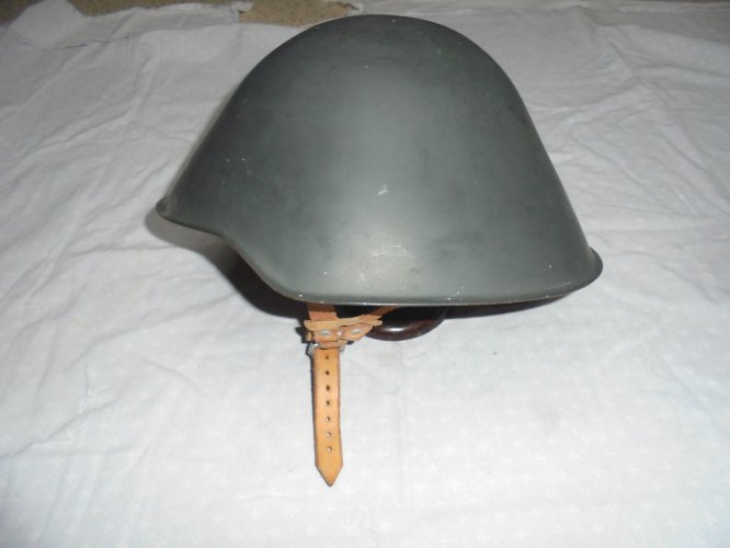 casque  de troupe allemagne de l est 