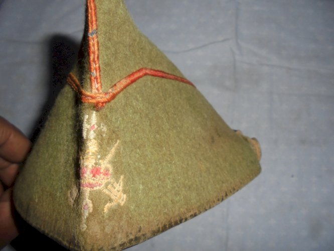 bonet de police espagnol 1930