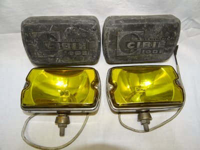 PAIR OF CIBIE IODE LONG RANGE HEADLIGHTS WITH JUICE COVERS FROM ATTIC VHC D