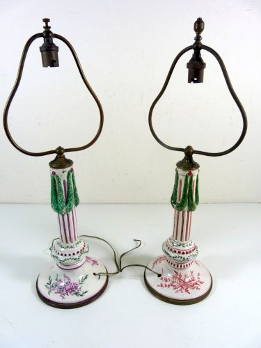 Paire de pieds de lampe porcelaine Sceaux XVIII° Louis XVI monture bronze signés
