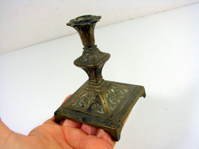 Paire de Pieds de Vases Cornets en Bronze Sculpté XIX° Napoléon III H - 10,5 cm