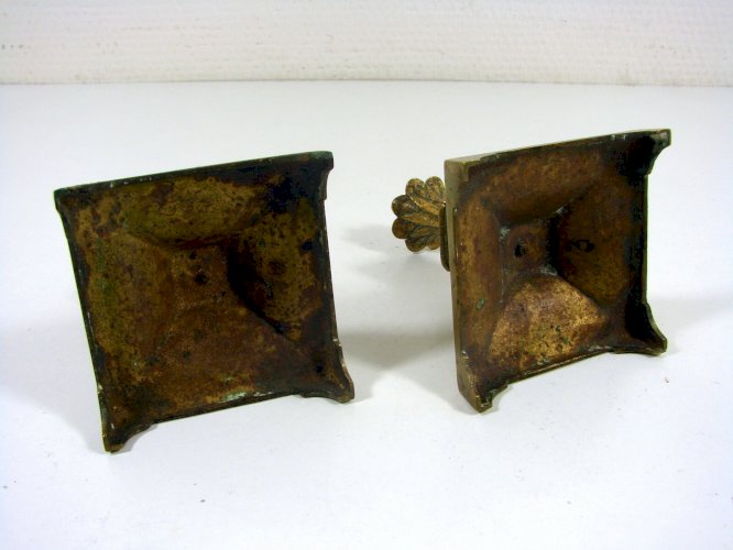 Paire de Pieds de Vases Cornets en Bronze Sculpté XIX° Napoléon III H - 10,5 cm