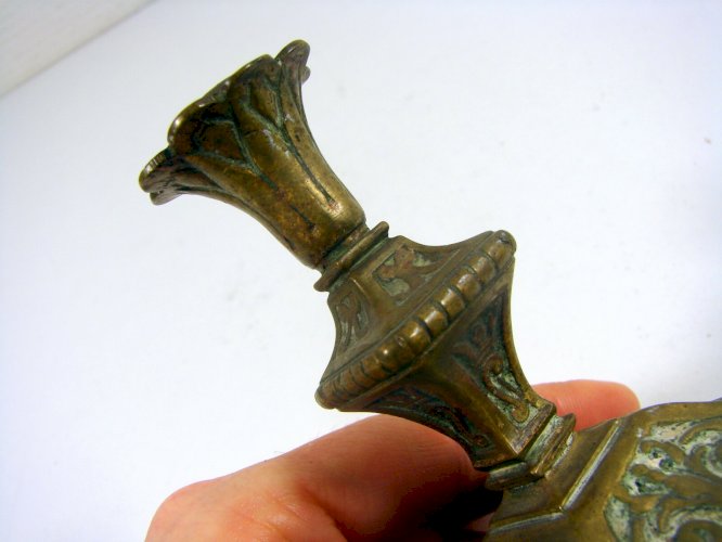 Paire de Pieds de Vases Cornets en Bronze Sculpté XIX° Napoléon III H - 10,5 cm
