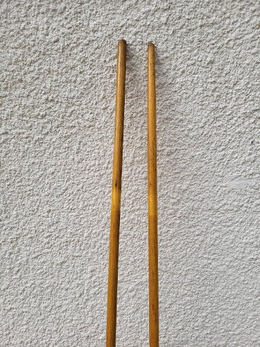 PAIRE DE RAMES DE BATEAU EN BOIS