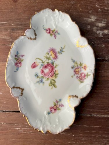 Paire de raviers en porcelaine ancienne