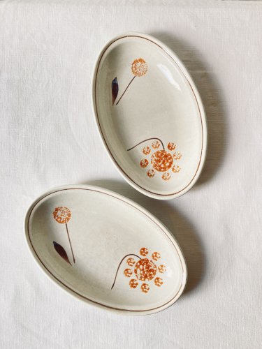 Paire de raviers vintage en faïence de Sarreguemines, décor fleurs peint main, années 70