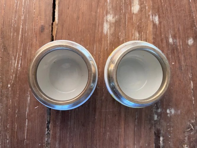 Paire de salerons en porcelaine de Limoges