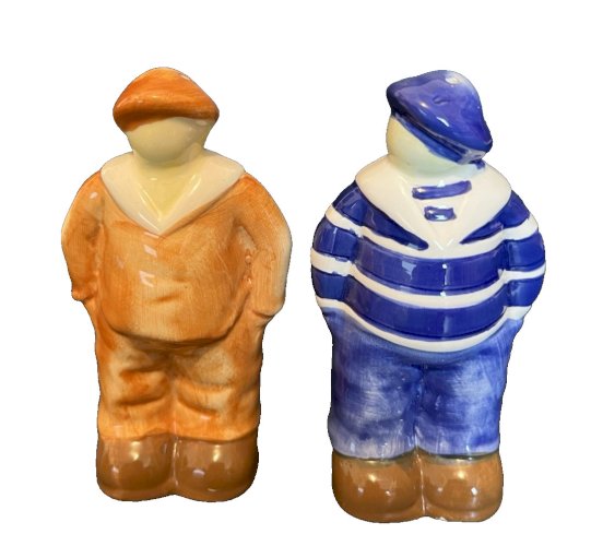 paire de salerons saliere poivriere en céramique MAI  ? Henriot Quimper bretagne