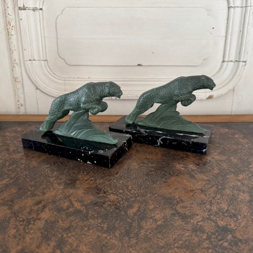 Paire de serre-livres Art Déco guépard en régule 1930 par H. Moreau M3601